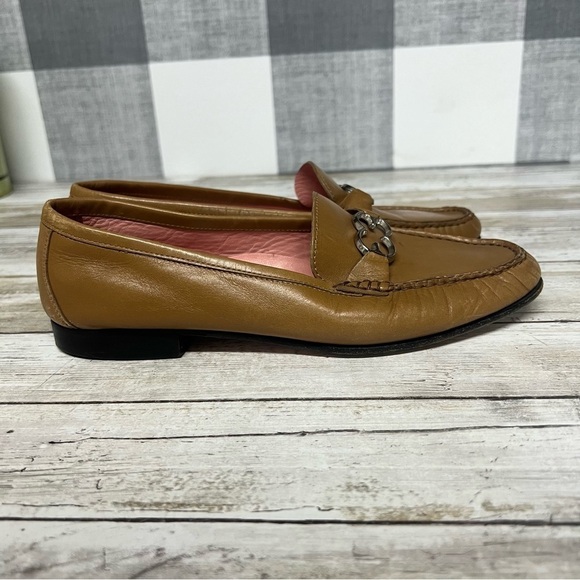 Escada Tan Leather Loafers - Picture 3 of 14